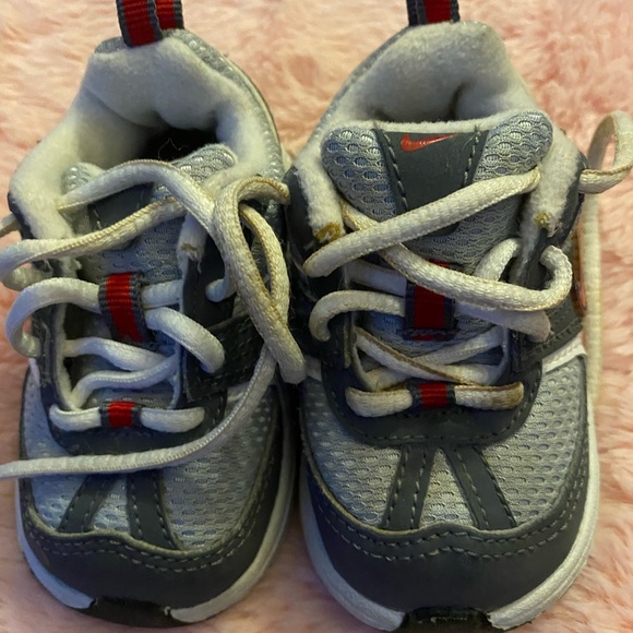 Infant Nike - Picture 3 of 6